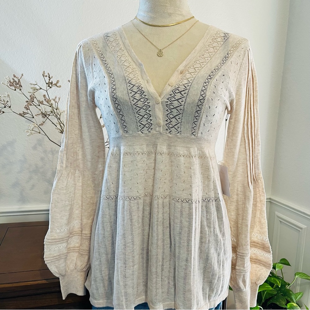 Moda International Knit Ivory Long Sleeve Top Small